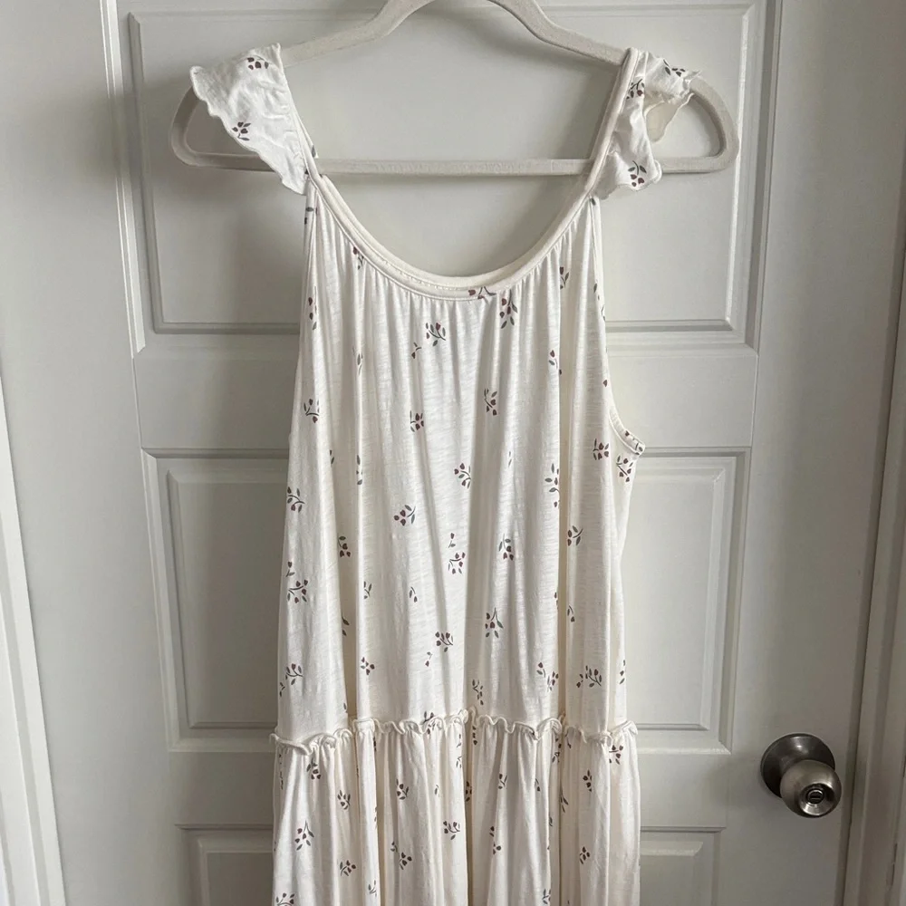 Easy Peasy Cream Floral Maxi Dress - Picture 2 of 8